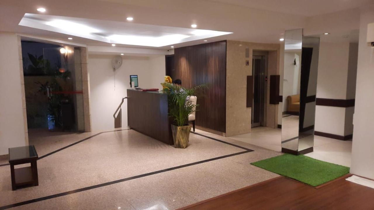 Zenith Hotel - Delhi Airport Neu-Delhi Exterior foto